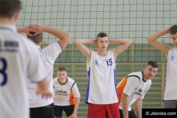 kolejne-mecze-siatkarzy-szko-ponadgimnazjalnych-foto-65979