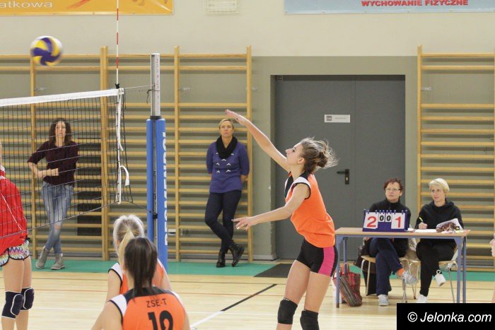 siatkarki-ze-sniadeckiego-wygray-turniej-foto-66031