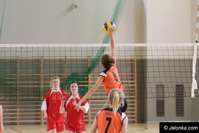 siatkarki-ze-sniadeckiego-wygray-turniej-foto-66031