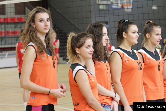 siatkarki-ze-sniadeckiego-wygray-turniej-foto-66031