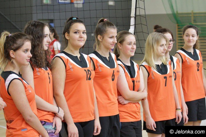 siatkarki-ze-sniadeckiego-wygray-turniej-foto-66031