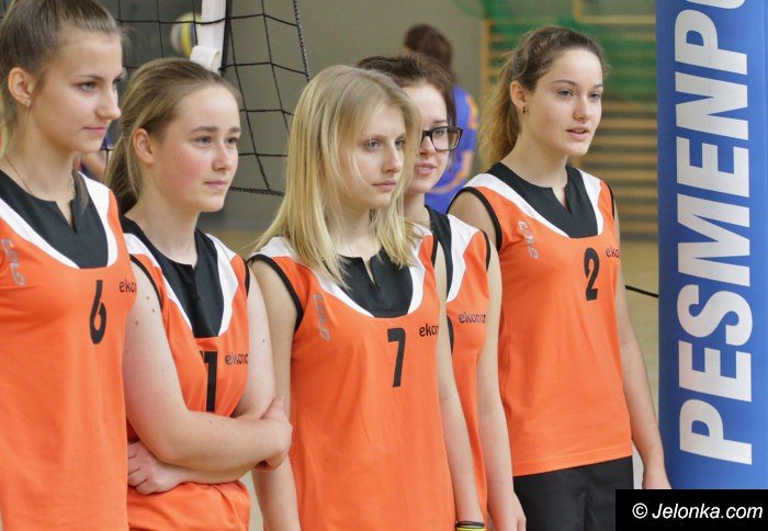 siatkarki-ze-sniadeckiego-wygray-turniej-foto-66031