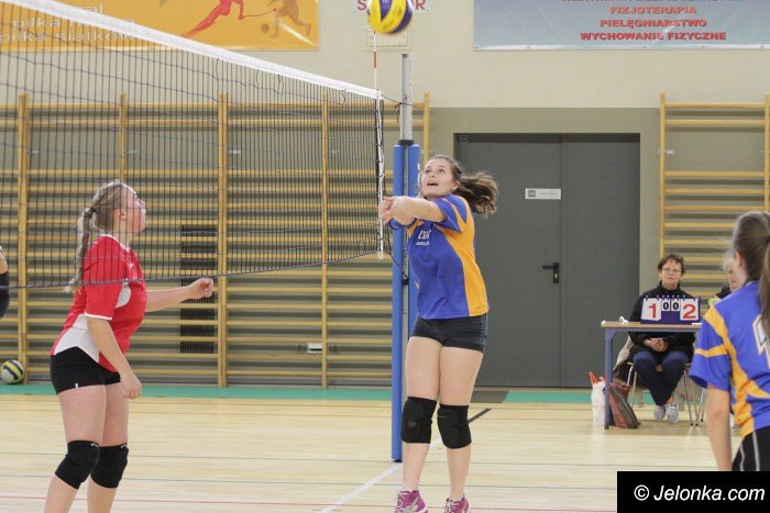 siatkarki-ze-sniadeckiego-wygray-turniej-foto-66031