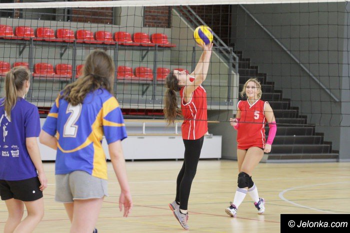 siatkarki-ze-sniadeckiego-wygray-turniej-foto-66031