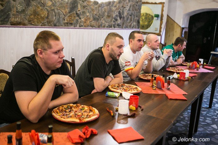piekielne-wyzwanie-w-pizzerii-foto-66058