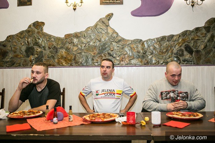 piekielne-wyzwanie-w-pizzerii-foto-66058