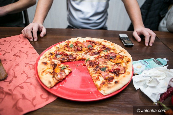 piekielne-wyzwanie-w-pizzerii-foto-66058
