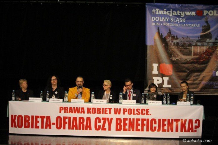 kijowski-szczuka-i-inni-w-cieplicach-o-prawach-kobiet-foto-66060