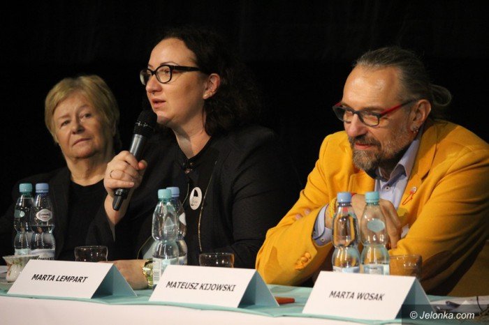kijowski-szczuka-i-inni-w-cieplicach-o-prawach-kobiet-foto-66060