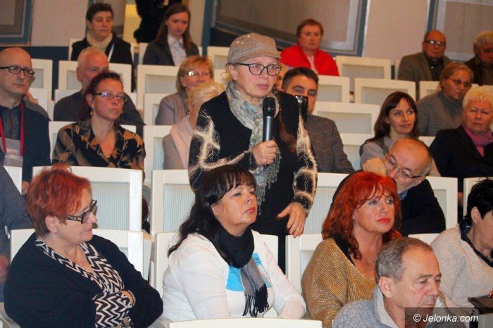 kijowski-szczuka-i-inni-w-cieplicach-o-prawach-kobiet-foto-66060