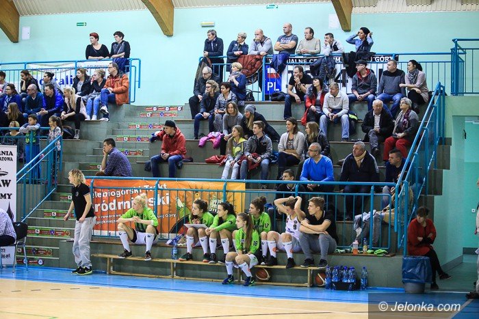 koszykarki-ponownie-pokazay-charakter-foto-66070