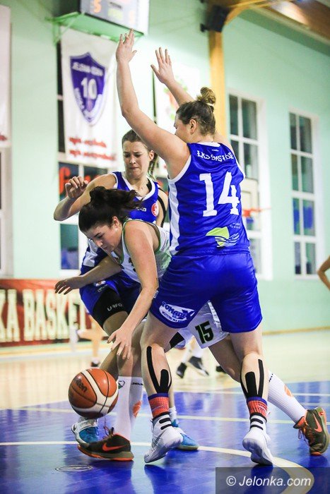 koszykarki-ponownie-pokazay-charakter-foto-66070