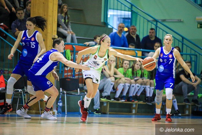 koszykarki-ponownie-pokazay-charakter-foto-66070