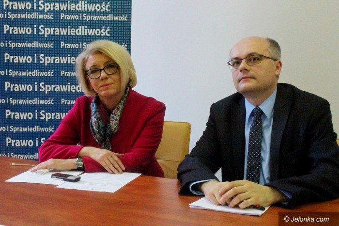 pis-podsumowa-rok-rzadow-foto-66093