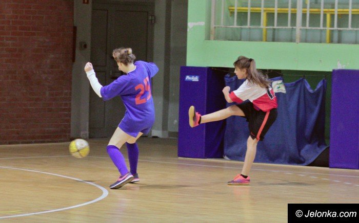 turniej-futsalu-dla-gimnazjum-nr-4-foto-66109