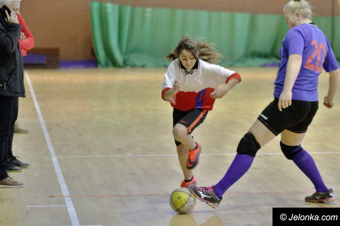 turniej-futsalu-dla-gimnazjum-nr-4-foto-66109