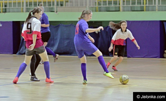turniej-futsalu-dla-gimnazjum-nr-4-foto-66109