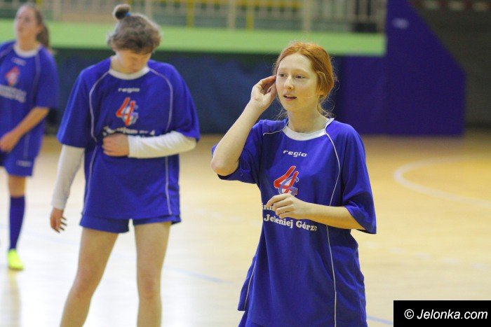 turniej-futsalu-dla-gimnazjum-nr-4-foto-66109
