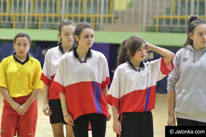 turniej-futsalu-dla-gimnazjum-nr-4-foto-66109