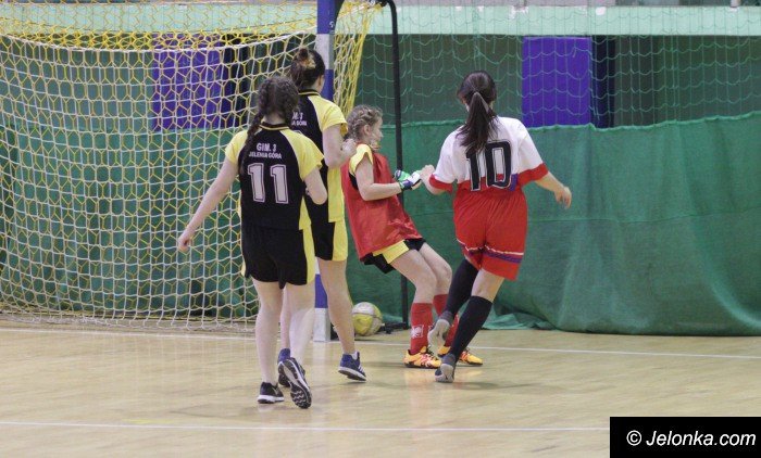 turniej-futsalu-dla-gimnazjum-nr-4-foto-66109