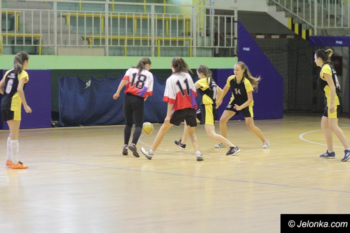 turniej-futsalu-dla-gimnazjum-nr-4-foto-66109
