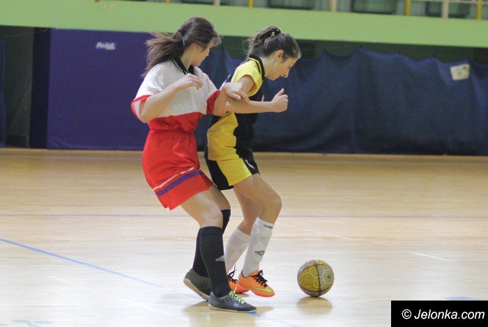 turniej-futsalu-dla-gimnazjum-nr-4-foto-66109