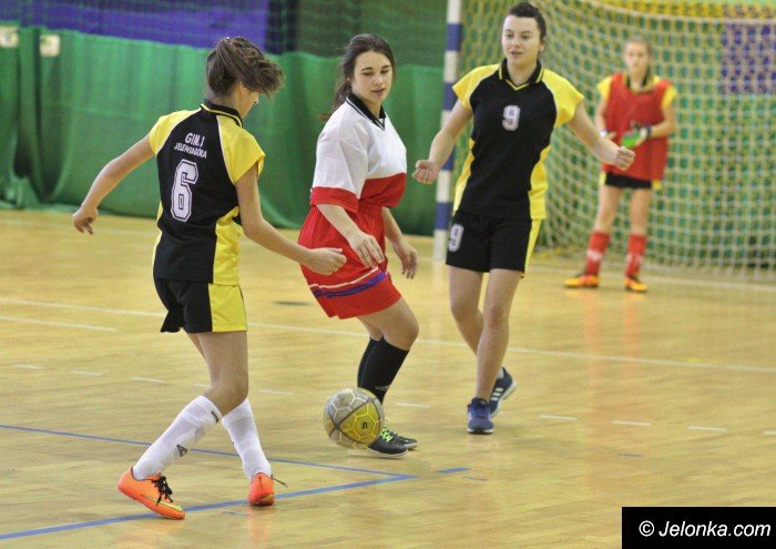 turniej-futsalu-dla-gimnazjum-nr-4-foto-66109