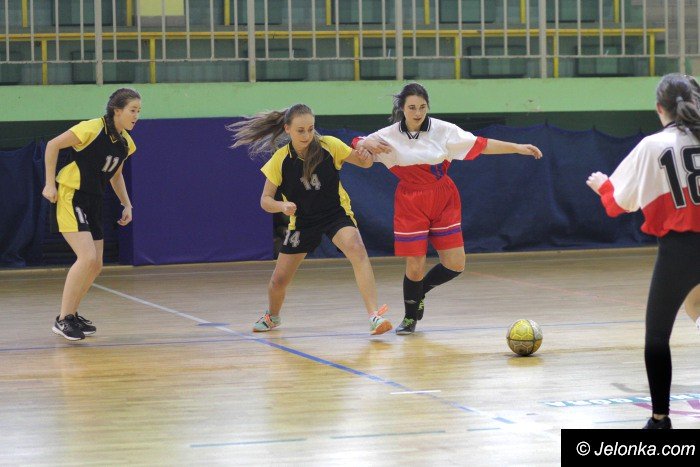 turniej-futsalu-dla-gimnazjum-nr-4-foto-66109
