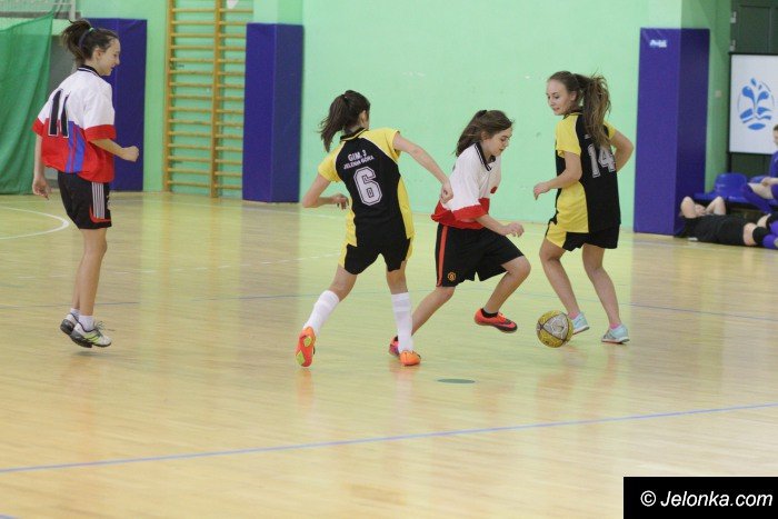 turniej-futsalu-dla-gimnazjum-nr-4-foto-66109