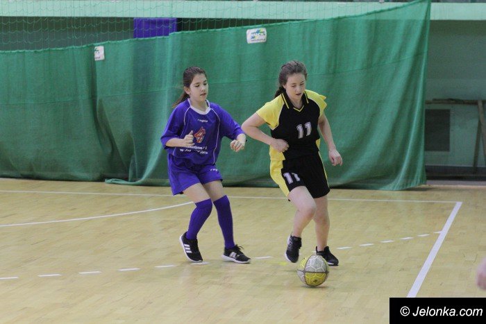turniej-futsalu-dla-gimnazjum-nr-4-foto-66109