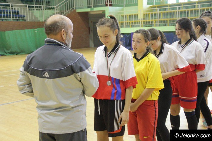 turniej-futsalu-dla-gimnazjum-nr-4-foto-66109