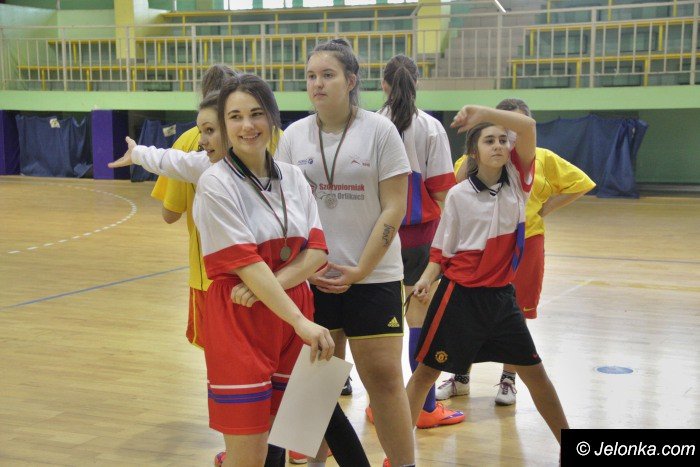 turniej-futsalu-dla-gimnazjum-nr-4-foto-66109
