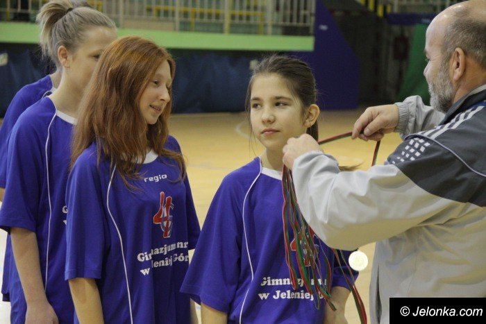 turniej-futsalu-dla-gimnazjum-nr-4-foto-66109