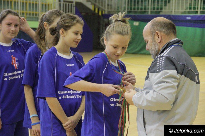 turniej-futsalu-dla-gimnazjum-nr-4-foto-66109