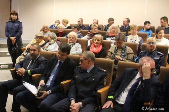 z-odblaskami-bezpieczniej-na-drogach-foto-66125