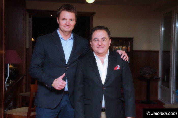 wino-to-misterium-robert-makowicz-w-konradowce-foto-66128