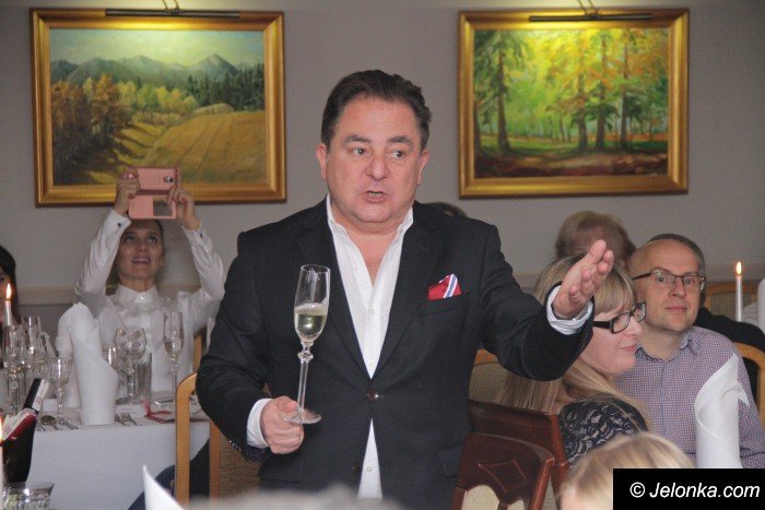 wino-to-misterium-robert-makowicz-w-konradowce-foto-66128