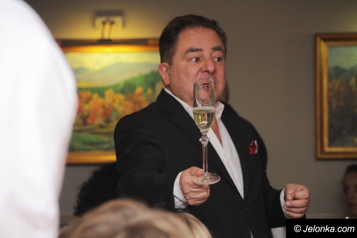 wino-to-misterium-robert-makowicz-w-konradowce-foto-66128