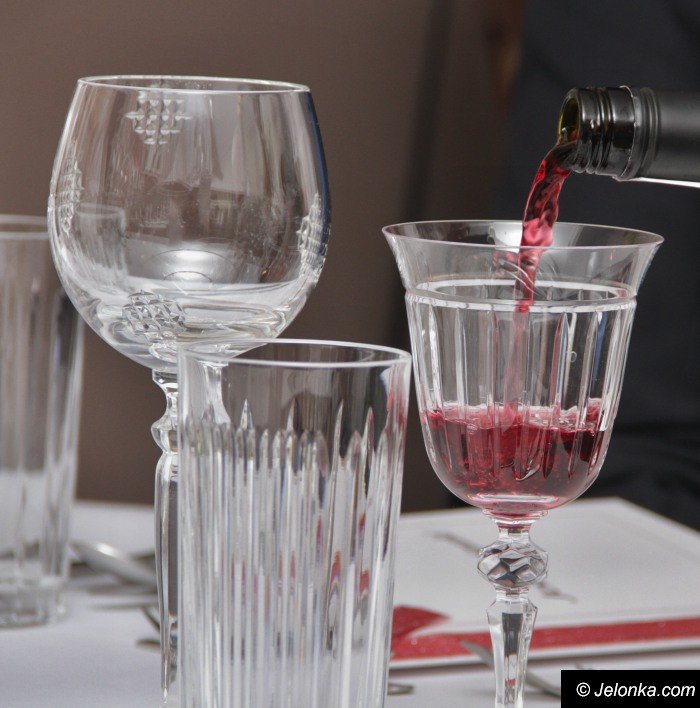 wino-to-misterium-robert-makowicz-w-konradowce-foto-66128