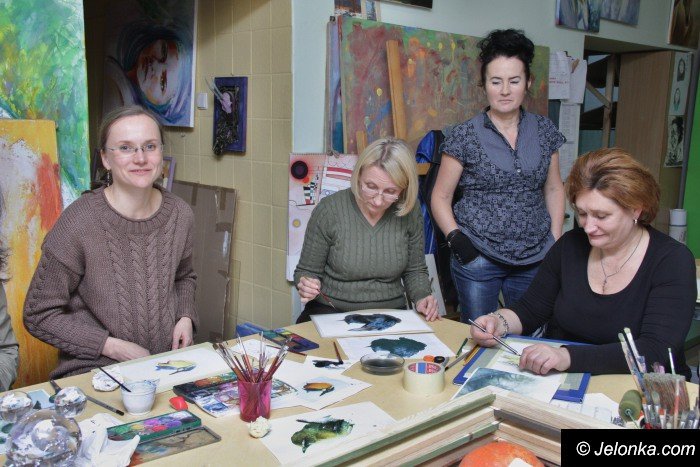 pracownicy-kpn-zgebiaja-techniki-plastyczne-foto-66148