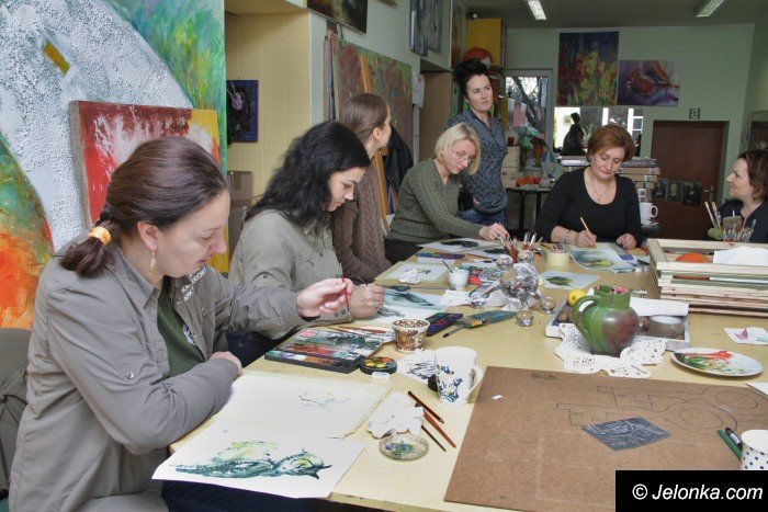 pracownicy-kpn-zgebiaja-techniki-plastyczne-foto-66148