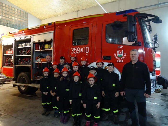 cenny-dar-dla-modziezowej-druzyny-pozarniczej-foto-66180