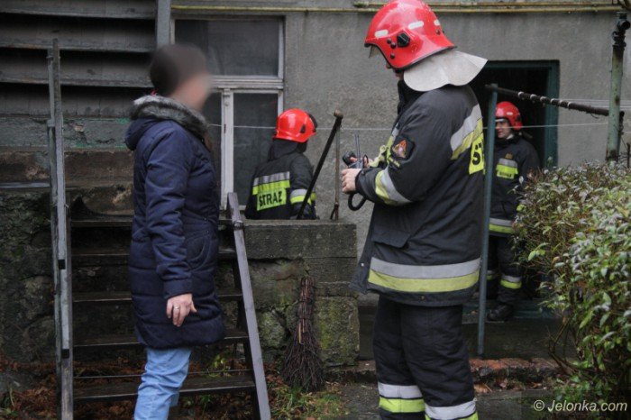 zadymienie-przy-groszowej-aktualizacja-foto-video-66244
