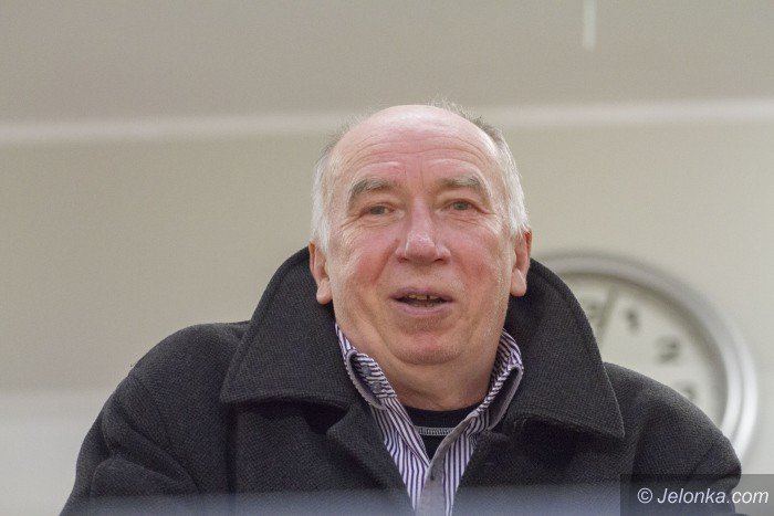 koszykowka-dziewczat-walczyy-szkoy-srednie-foto-66259