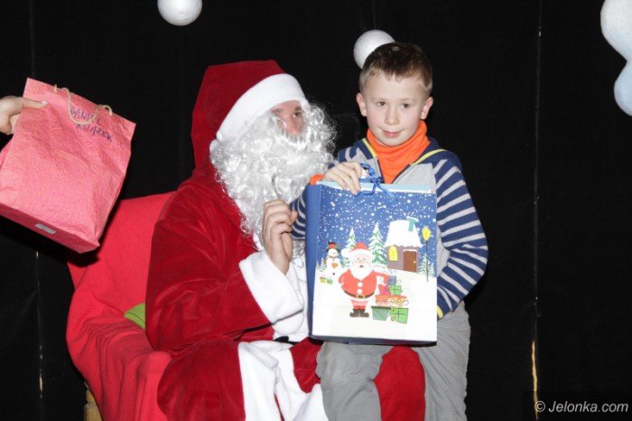 ho-ho-ho-mikoaj-odwiedzi-dzieci-w-odk-foto-66278