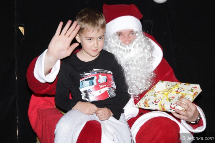 ho-ho-ho-mikoaj-odwiedzi-dzieci-w-odk-foto-66278