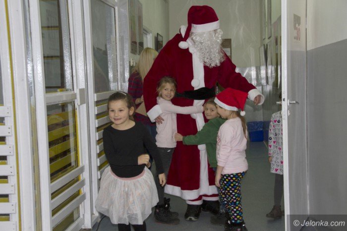 ho-ho-ho-mikoaj-odwiedzi-dzieci-w-odk-foto-66278