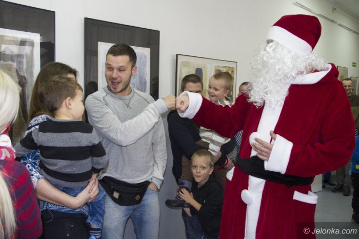 ho-ho-ho-mikoaj-odwiedzi-dzieci-w-odk-foto-66278