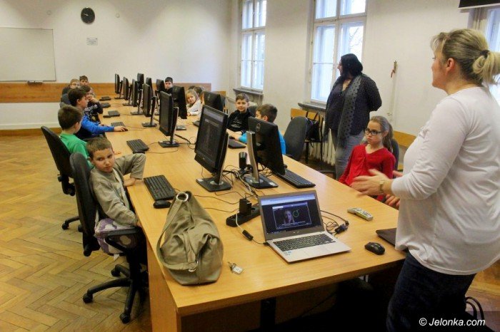 dzieci-uczyy-sie-programowania-foto-66313
