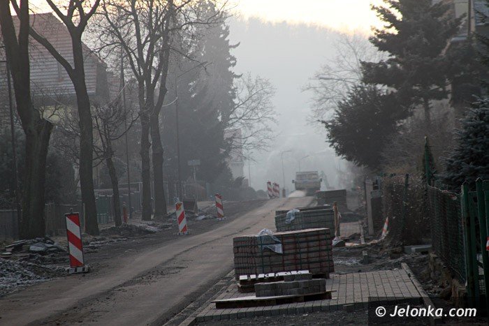 wyczokowskiego-z-wyrwa-w-nowym-asfalcie-foto-66325